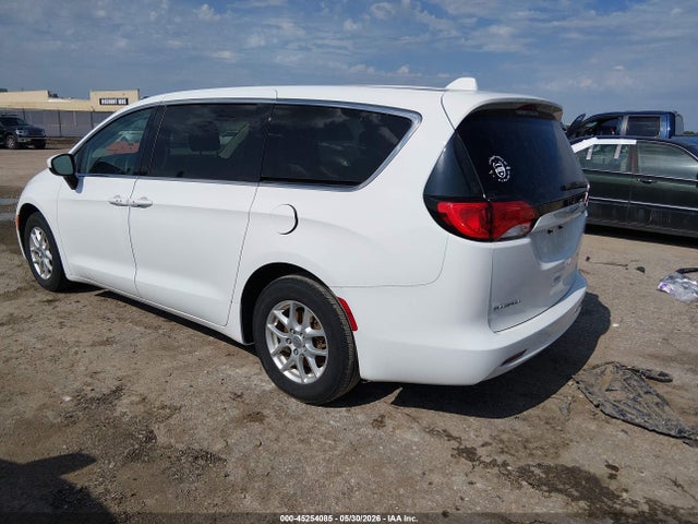 Chrysler Pacifica Touring