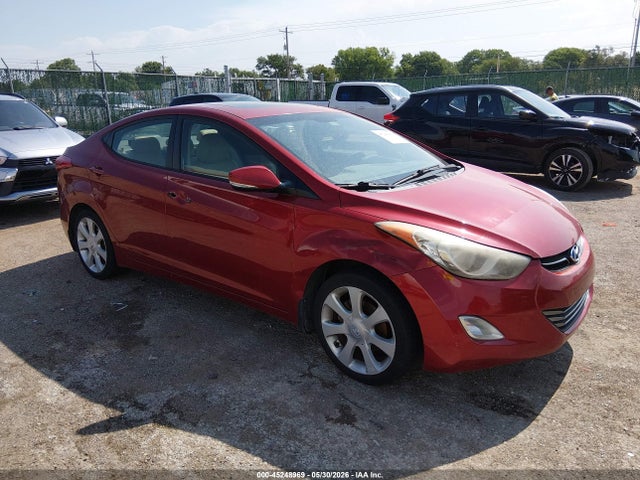 Salvage Hyundai ELANTRA Image