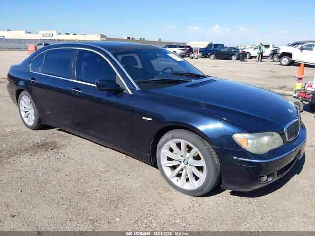 Salvage BMW 7 Series Image