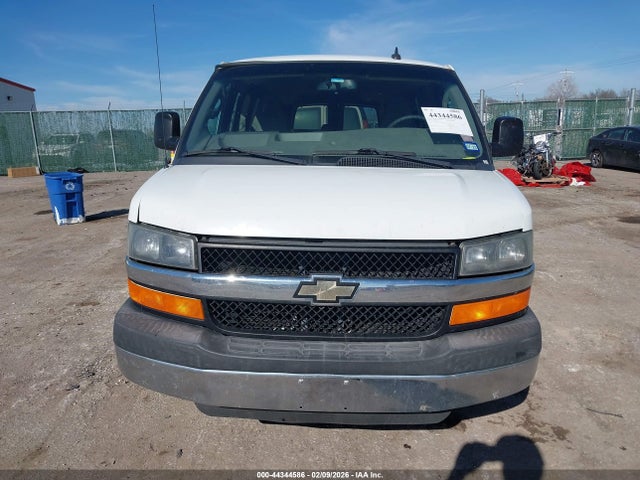 Chevrolet Express Lt