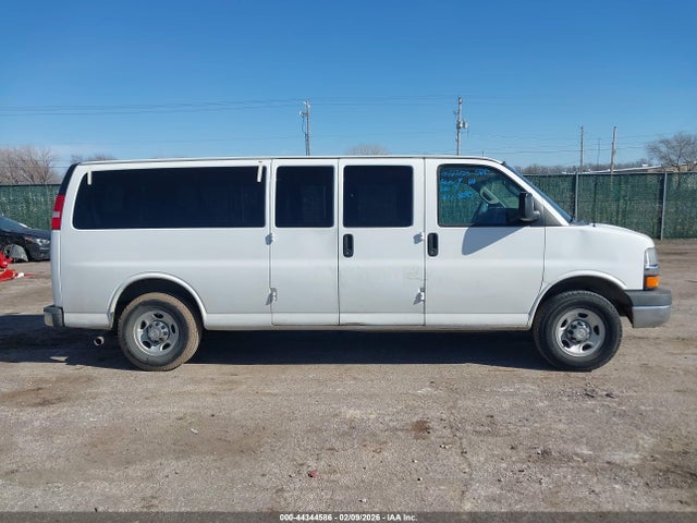 Chevrolet Express Lt