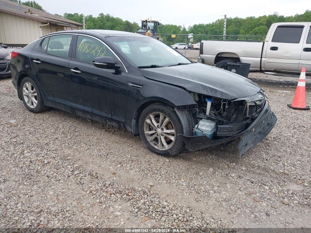 Salvage Kia Optima Image
