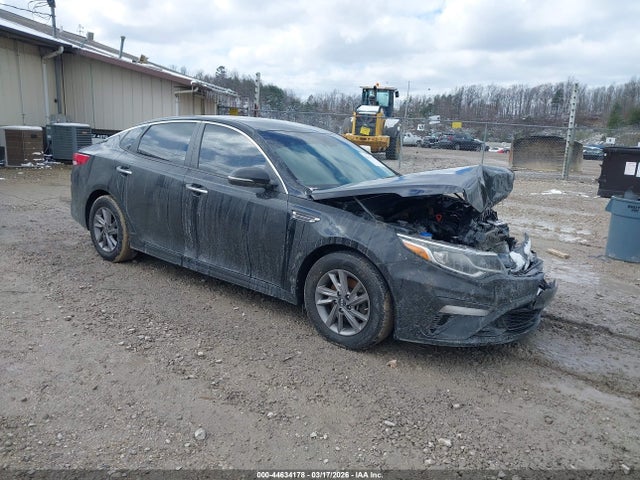 Salvage Kia Optima Image
