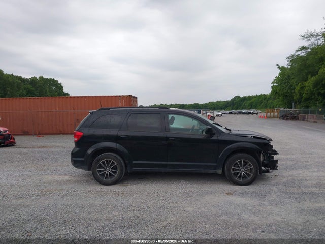 Dodge Journey Se