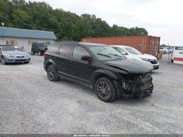 Salvage Dodge Journey Image