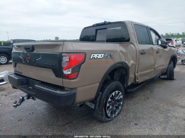 Nissan Titan Pro-4x 4x4