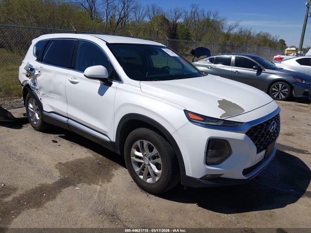 Salvage Hyundai SANTA FE Image