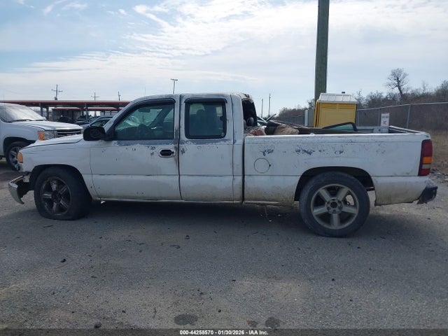 GMC Sierra 1500 Standard