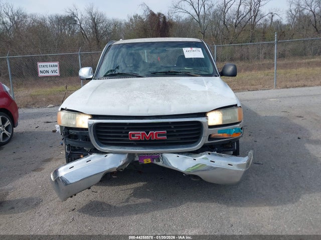 GMC Sierra 1500 Standard