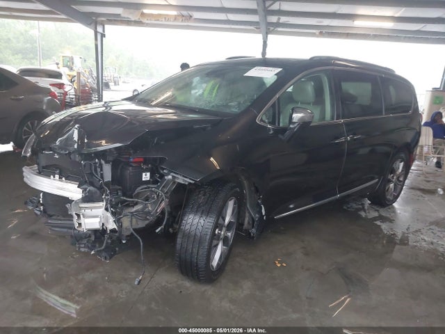 Chrysler Pacifica Limited