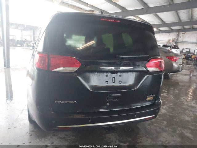 Chrysler Pacifica Limited