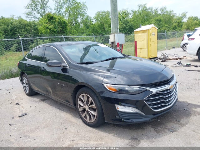 Salvage Chevrolet Malibu Image