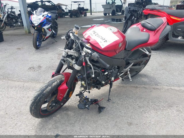 Yamaha Yzfr1