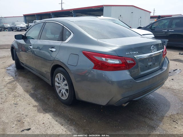 Nissan Altima 2.5 S