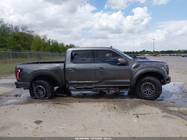 Ford F-150 Raptor