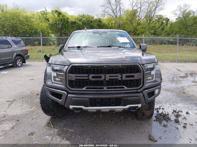 Ford F-150 Raptor