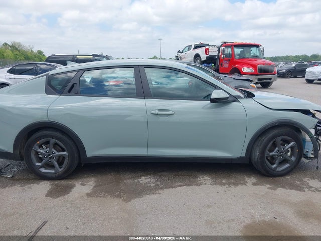 Kia K4 Lxs