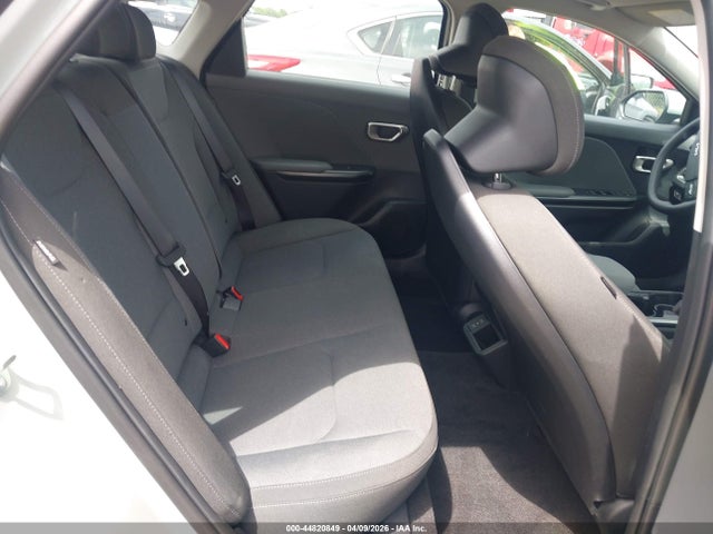Kia K4 Lxs