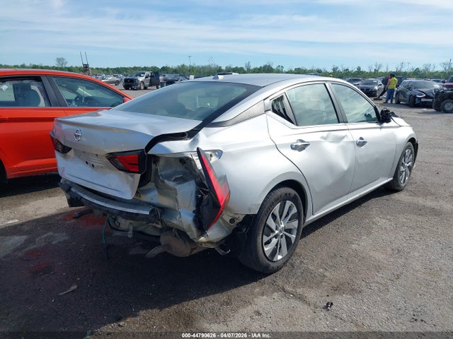Nissan Altima 2.5 S