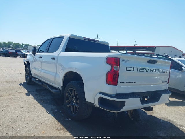 Chevrolet Silverado 1500 2wd  Short Bed Custom