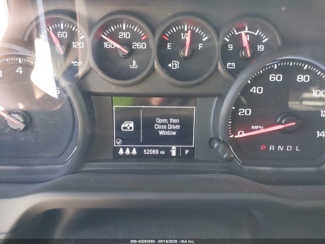 Chevrolet Silverado 1500 2wd  Short Bed Custom