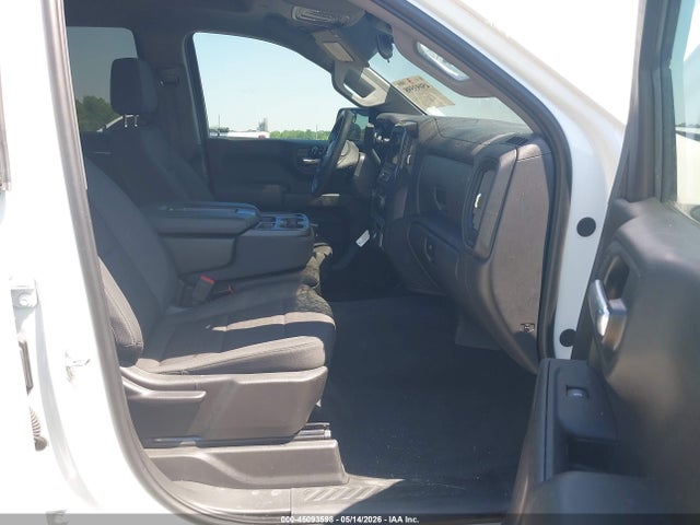 Chevrolet Silverado 1500 2wd  Short Bed Custom