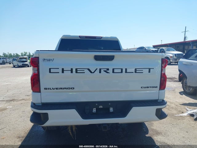 Chevrolet Silverado 1500 2wd  Short Bed Custom