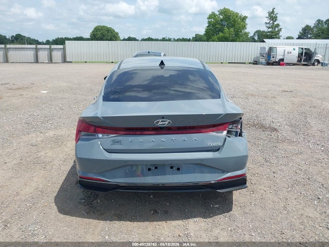 Hyundai ELANTRA Limited