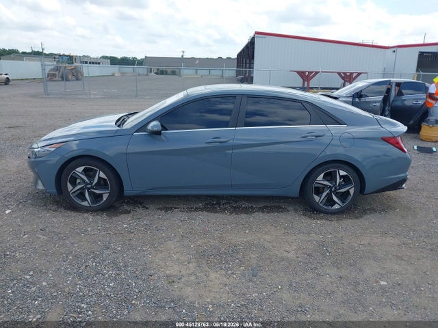 Hyundai ELANTRA Limited