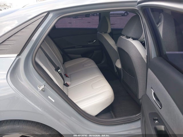 Hyundai ELANTRA Limited
