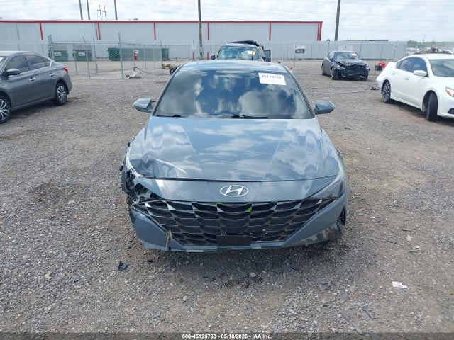 Hyundai ELANTRA Limited