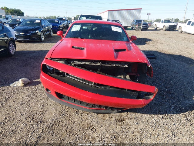 Dodge Challenger Sxt