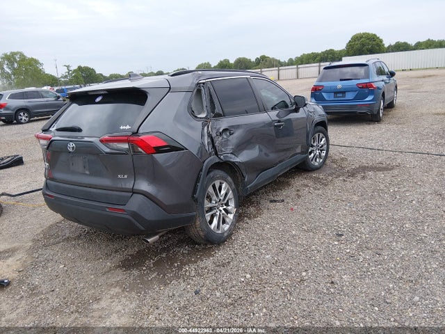 Toyota RAV4 Xle Premium