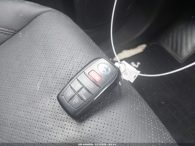 Toyota Sienna Platinum