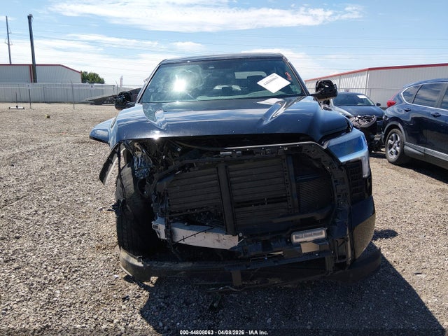 Toyota Tundra Sr5 Crewmax 5.5' Bed