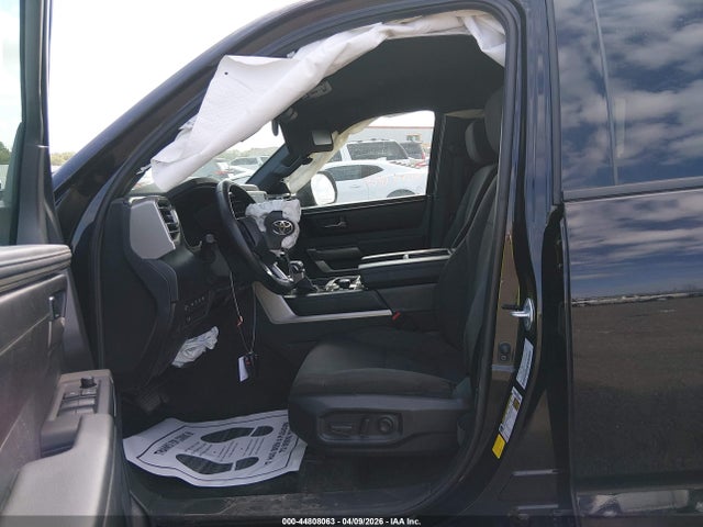 Toyota Tundra Sr5 Crewmax 5.5' Bed