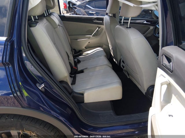 Volkswagen Tiguan 2.0t Se