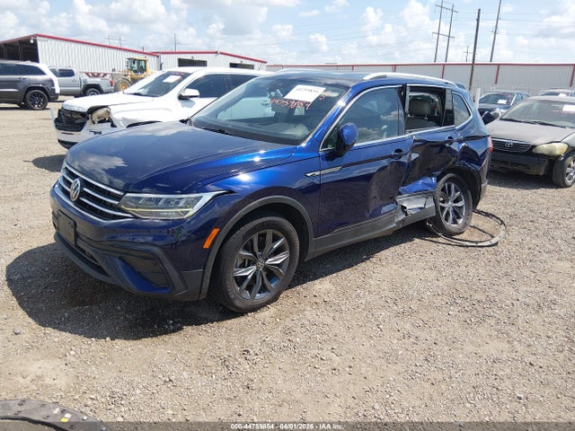 Volkswagen Tiguan 2.0t Se