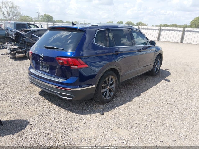 Volkswagen Tiguan 2.0t Se