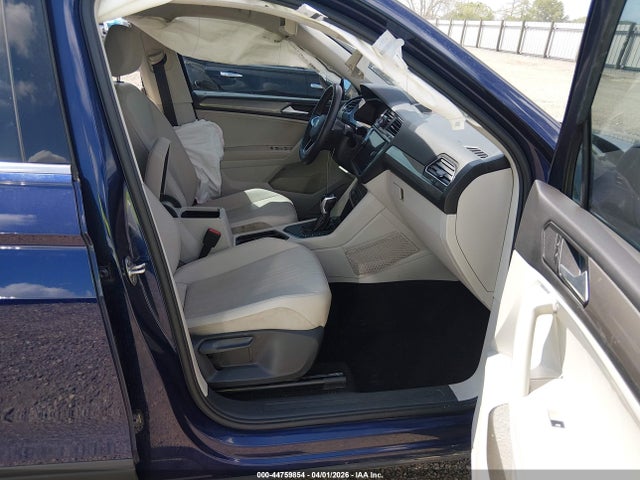 Volkswagen Tiguan 2.0t Se