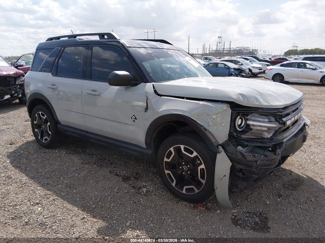 Salvage Ford Bronco Image