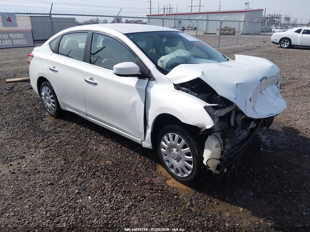 Salvage Nissan Sentra Image