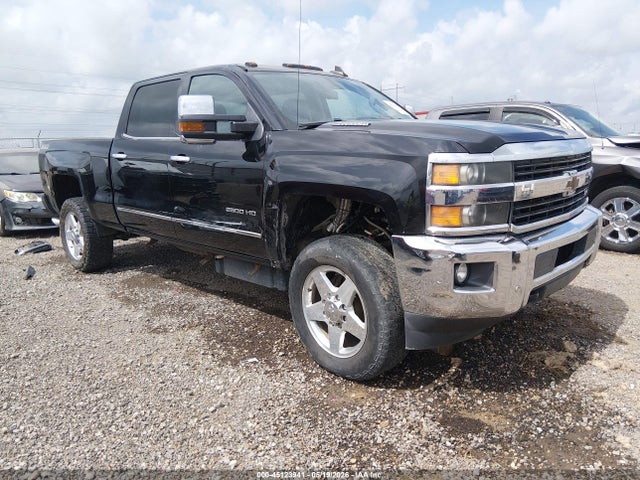 Salvage Chevrolet Silverado 2500 Image