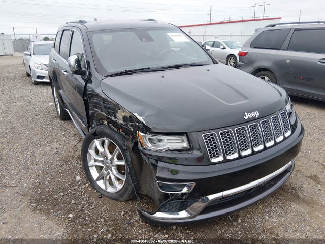 Salvage Jeep Grand Cherokee Image