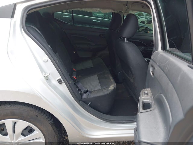Nissan Versa 1.6 S