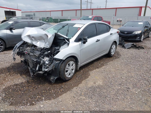 Nissan Versa 1.6 S