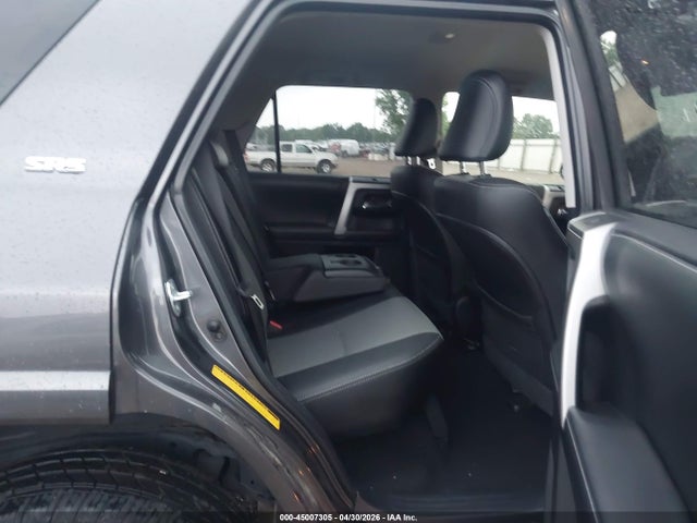Toyota 4Runner Sr5
