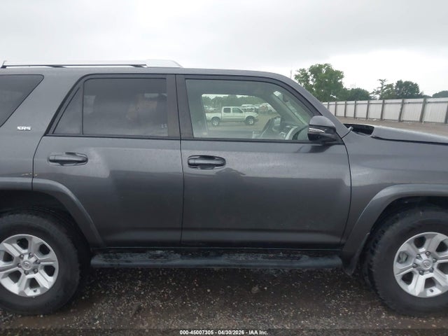 Toyota 4Runner Sr5