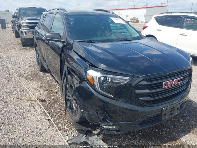 Salvage GMC Terrain Image