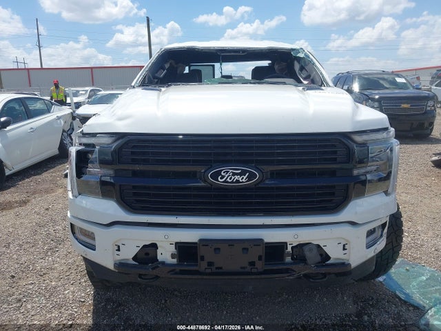 Ford F-150 Platinum